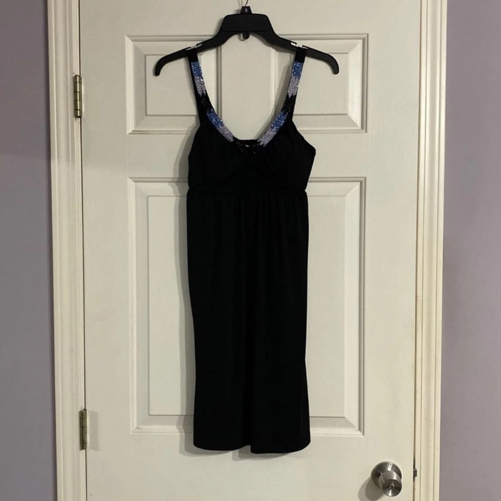 Mini-Dress 🖤
